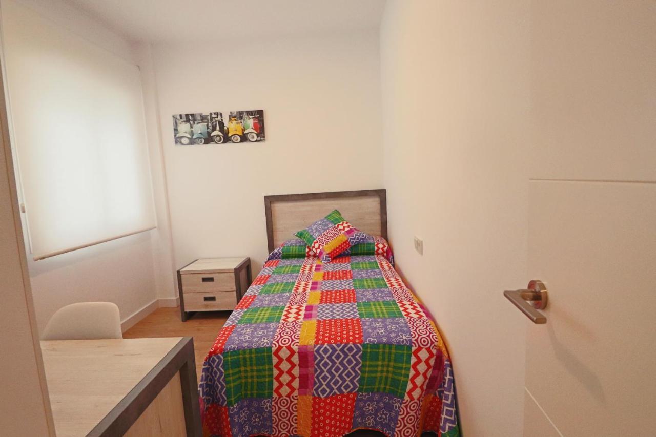 Poeta 2 Bedroom Apartment Fuengirola Kültér fotó